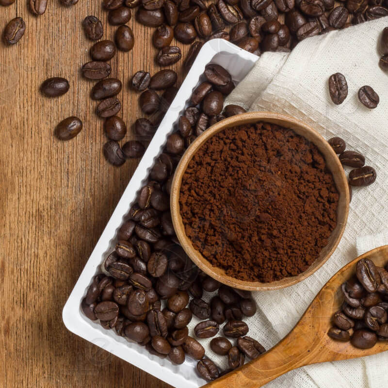 Automātiska kafijas pulvera vakuuma iepakošanas iekārta