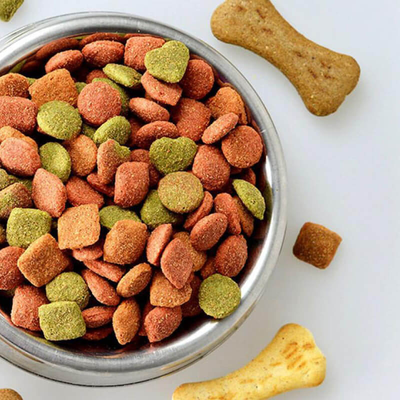 Automātiskā lolojumdzīvnieku barības iepakošanas maisu ražošanas līnija